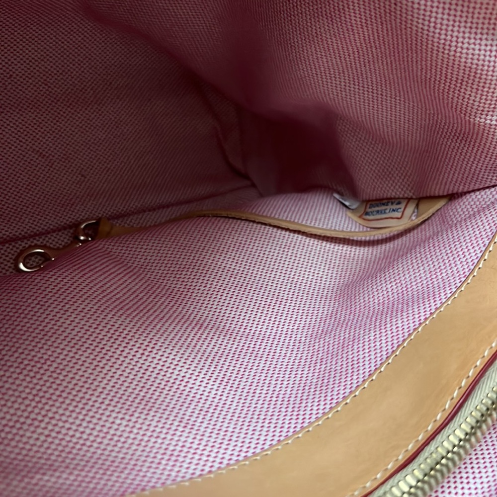 NWT DOONEY & BOURKE - Picture 8 of 9